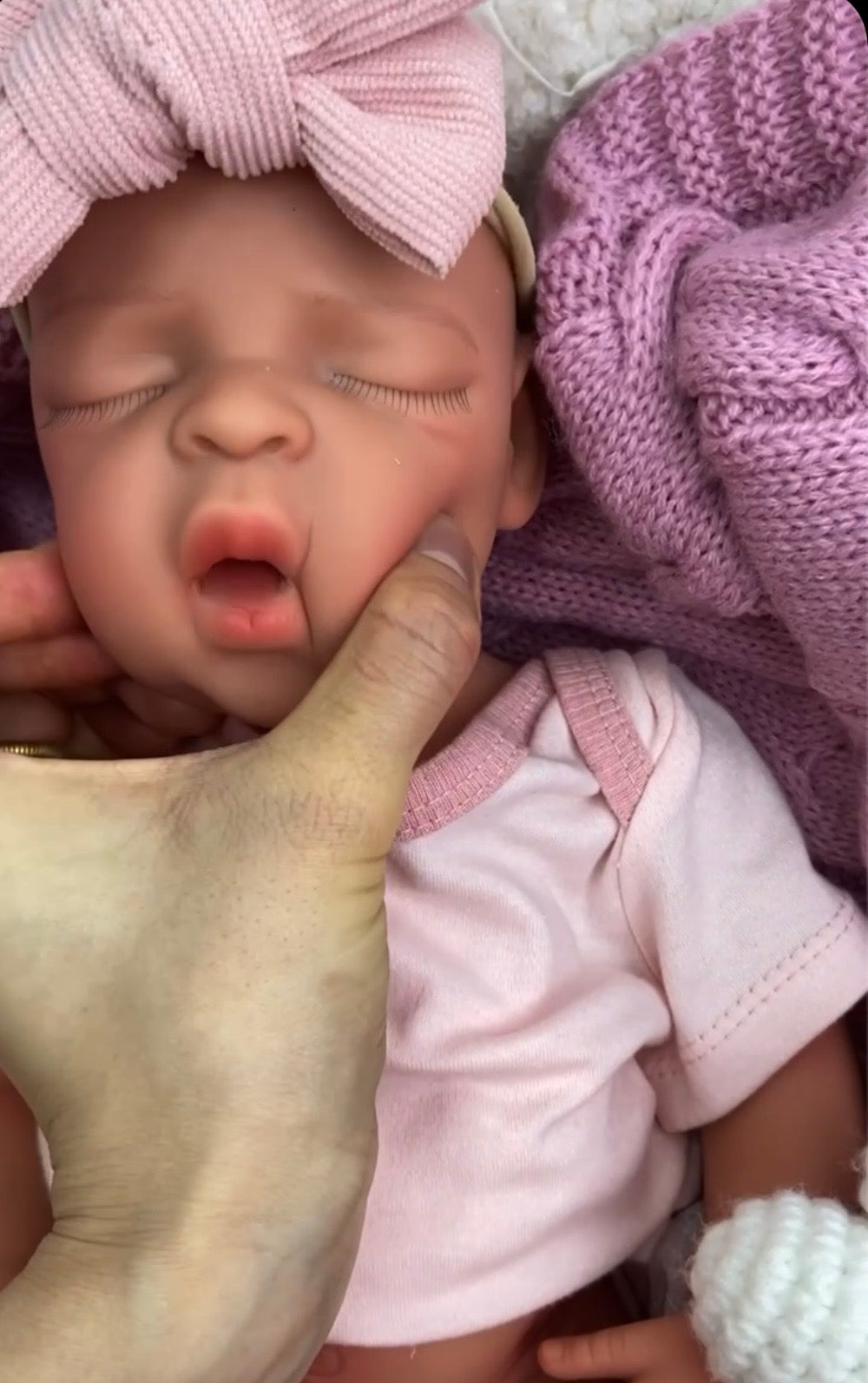 🍼Bebé Reborn de Silicona 43 cm – Boca Abierta, Realista, Pintado a Mano y Peso Natural